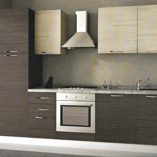 Cucina in laminato da 270 cm